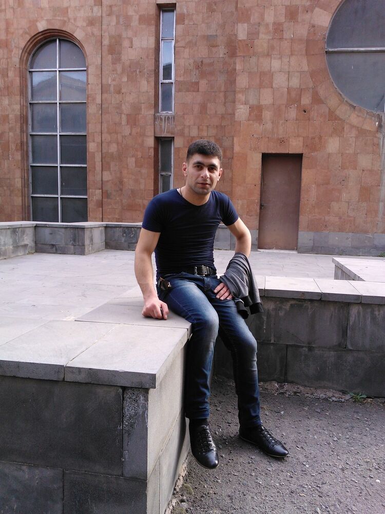  6862447  Parin11, 37 ,    