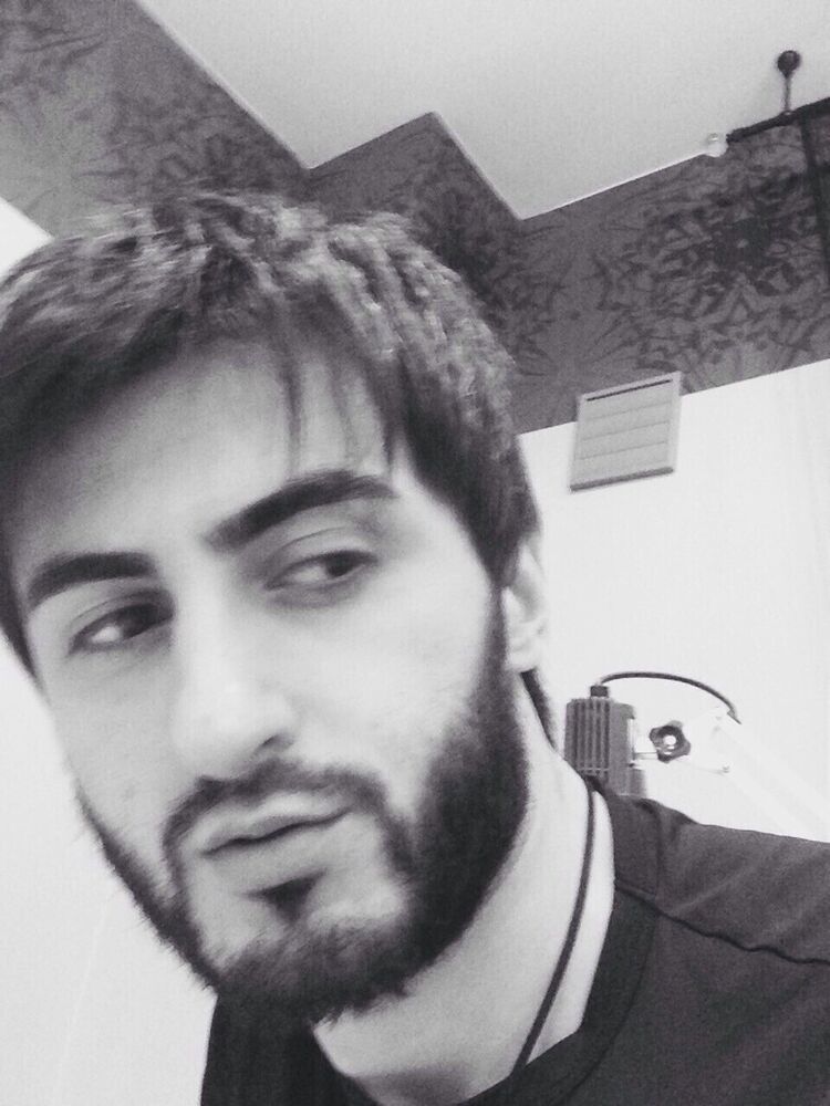  ,   Arman, 30 ,   ,   , c 