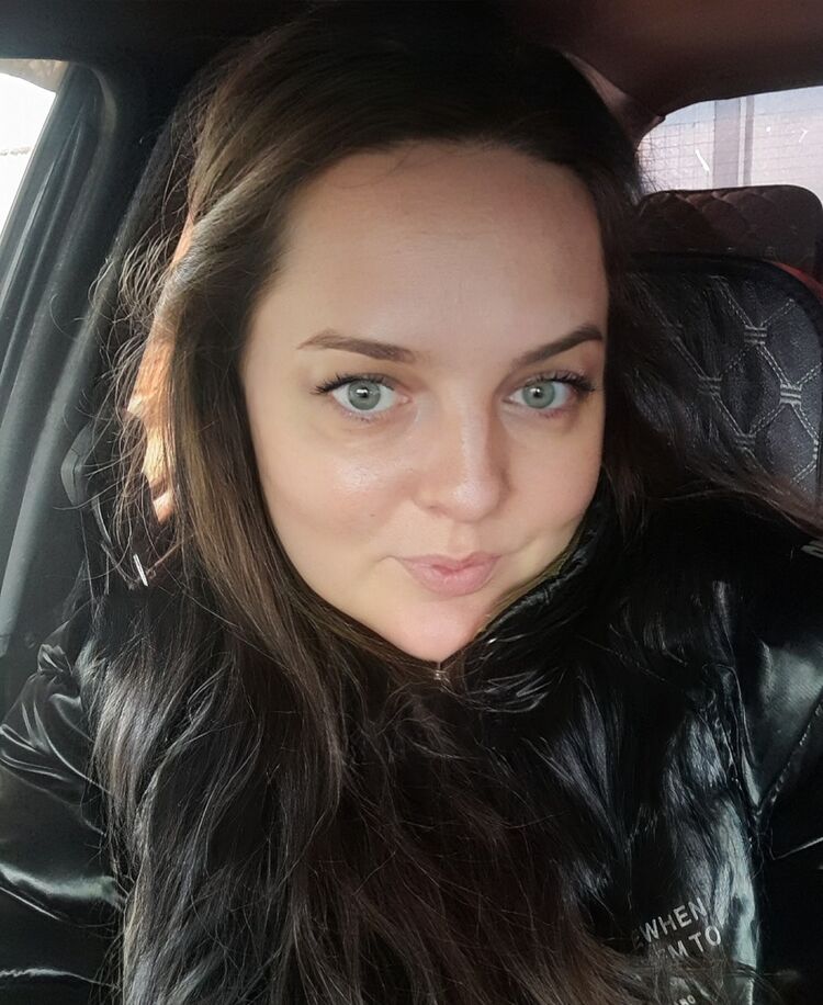  54591447  Vera, 40 ,    