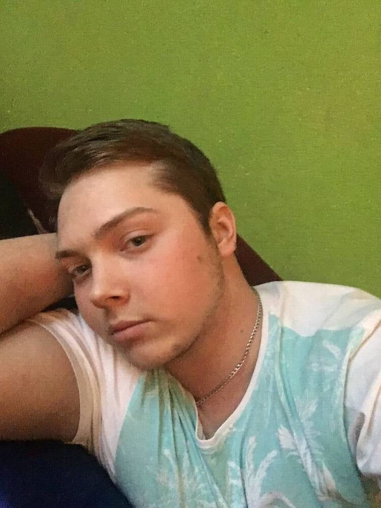  44231837  , 27 ,    