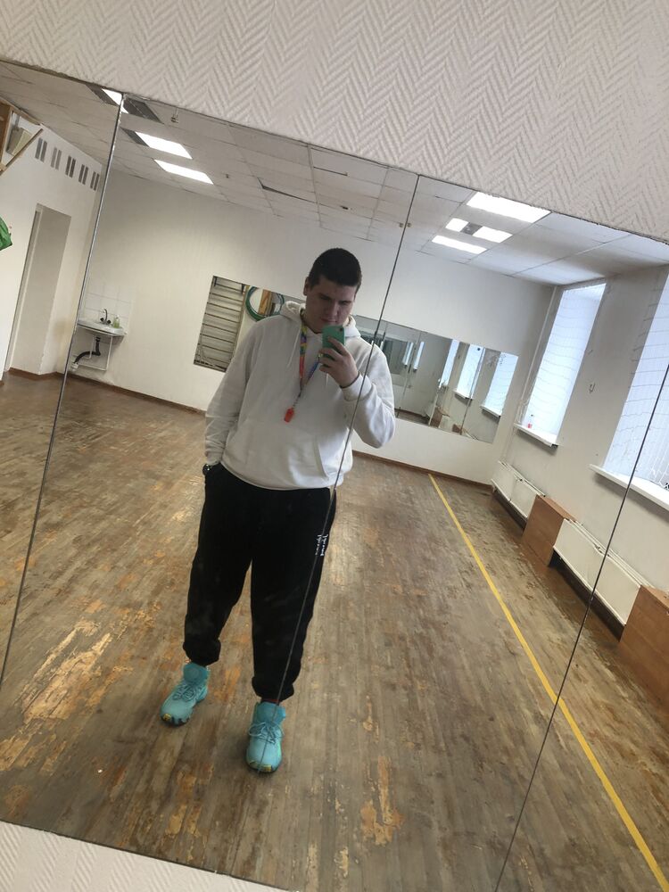  43624437  , 23 ,    