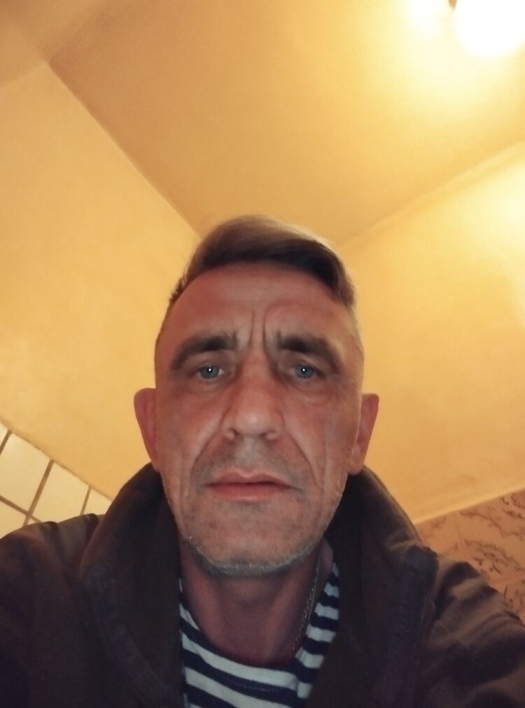  41846867  , 47 ,    