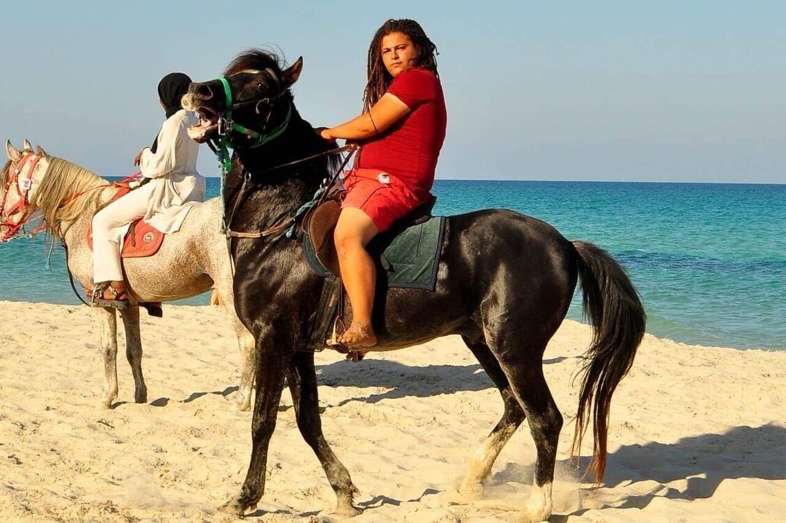  ,   Ayoub, 26 ,   ,   , c , 