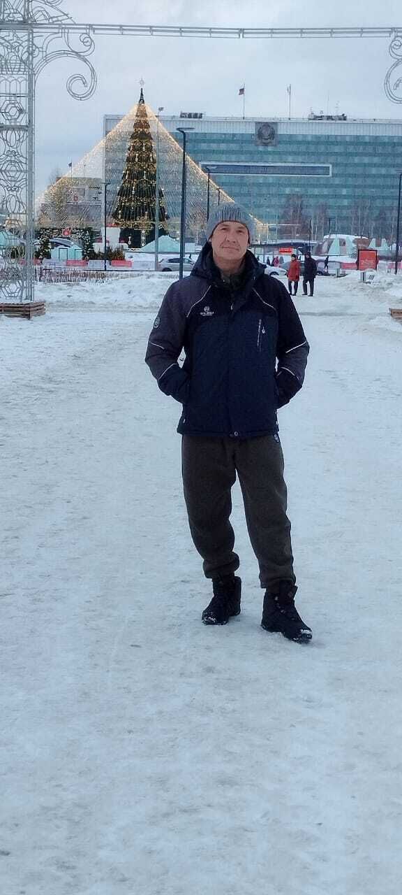  ,   Slava, 44 ,   ,   