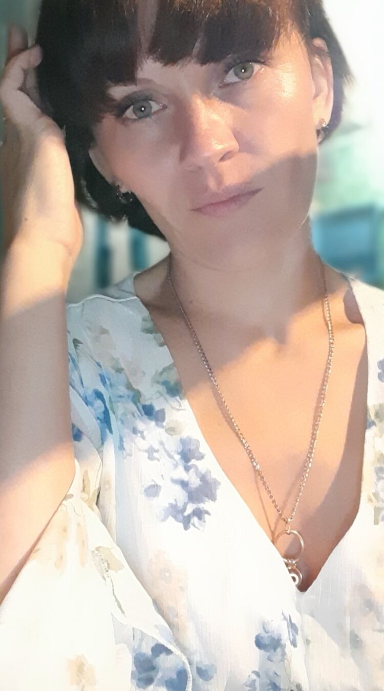  46561757  , 34 ,    