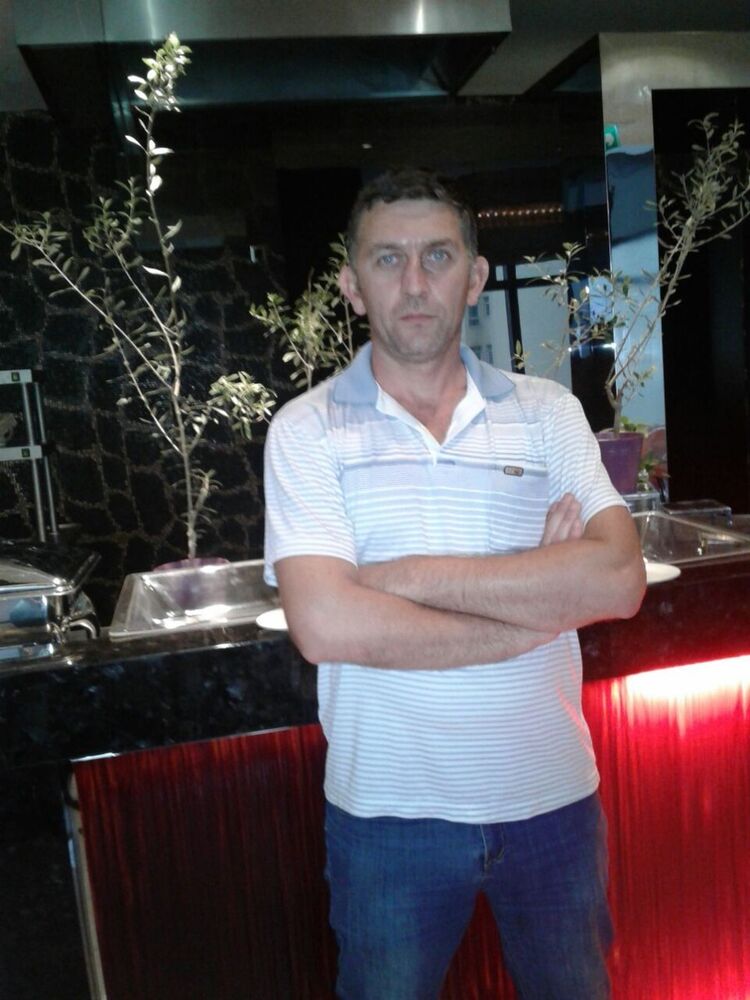  ,   Emil, 48 ,   ,   , c 