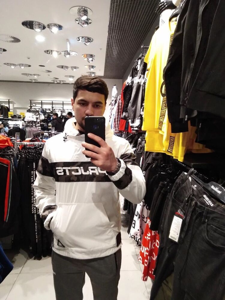  18902187  Shoxrux, 33 ,    