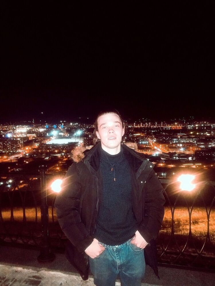  ,   Dima, 21 ,   ,   