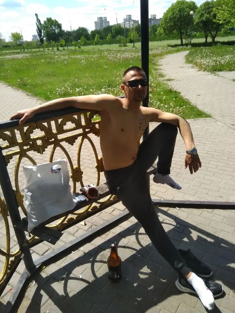  -,   Sanya, 26 ,   ,   , c , 