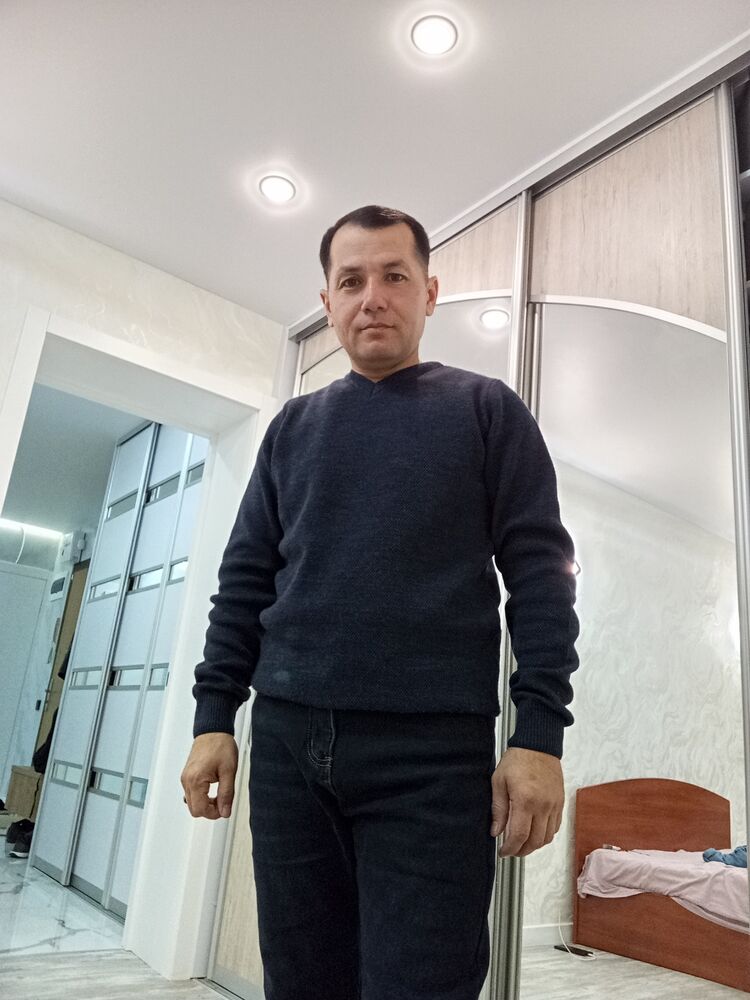 46959407  David, 34 ,    