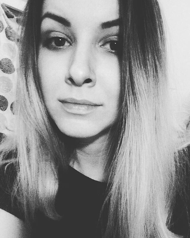  19208407  , 32 ,    -