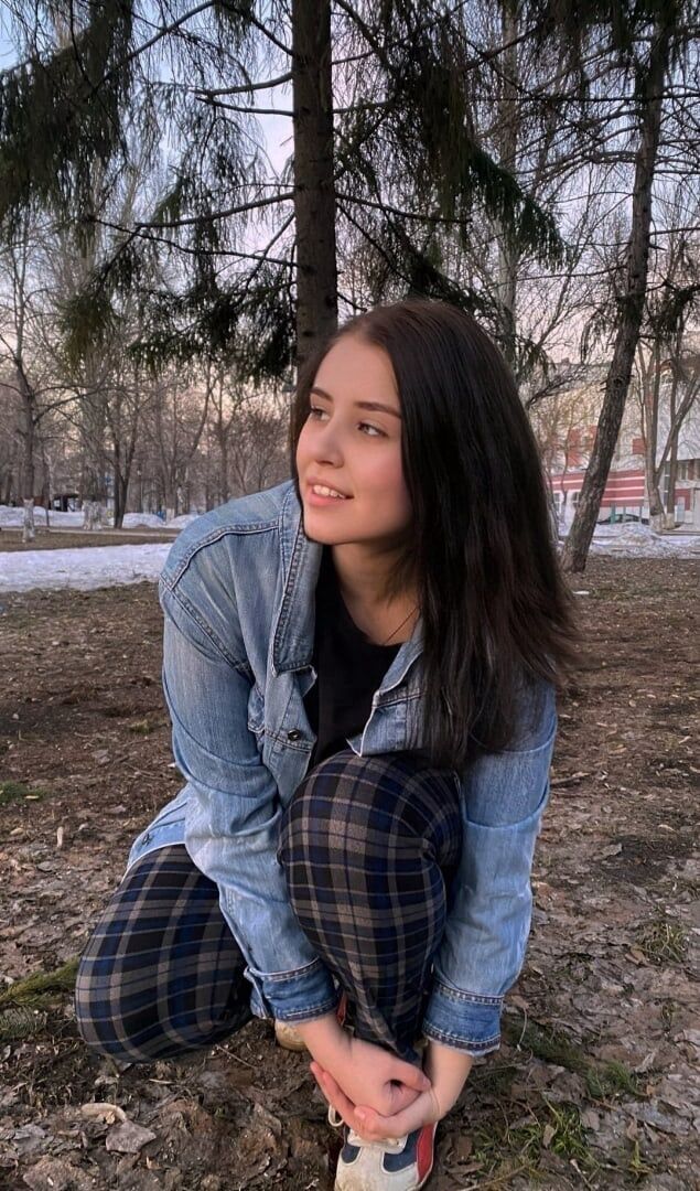   ,   Marina, 25 ,   ,   
