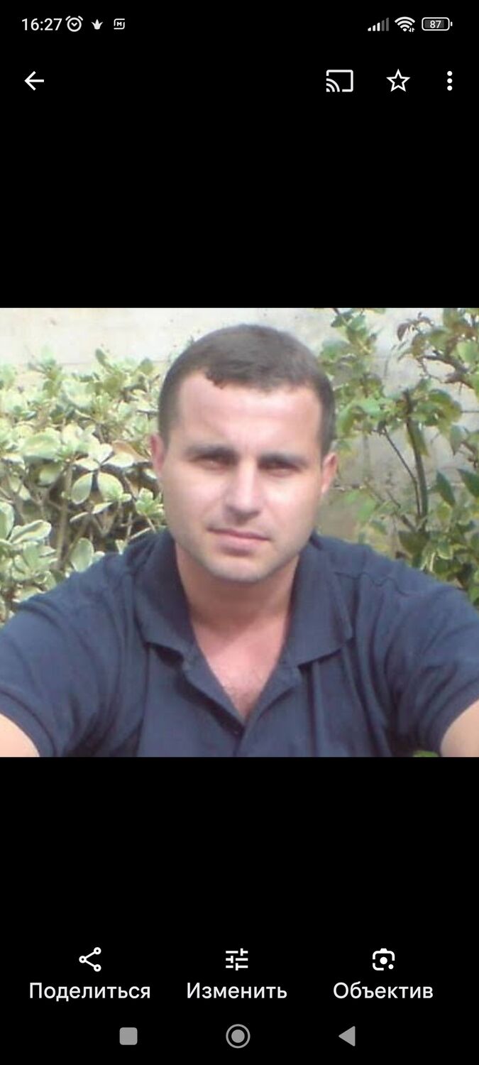  ,   Alex, 41 ,   ,   