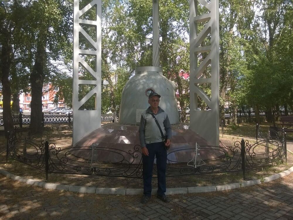  34090377  Sergei, 63 ,    