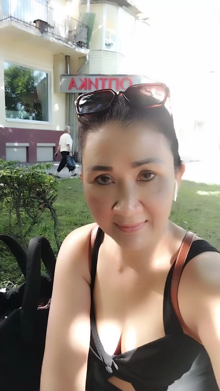  ,   Jasmine, 48 ,   ,   