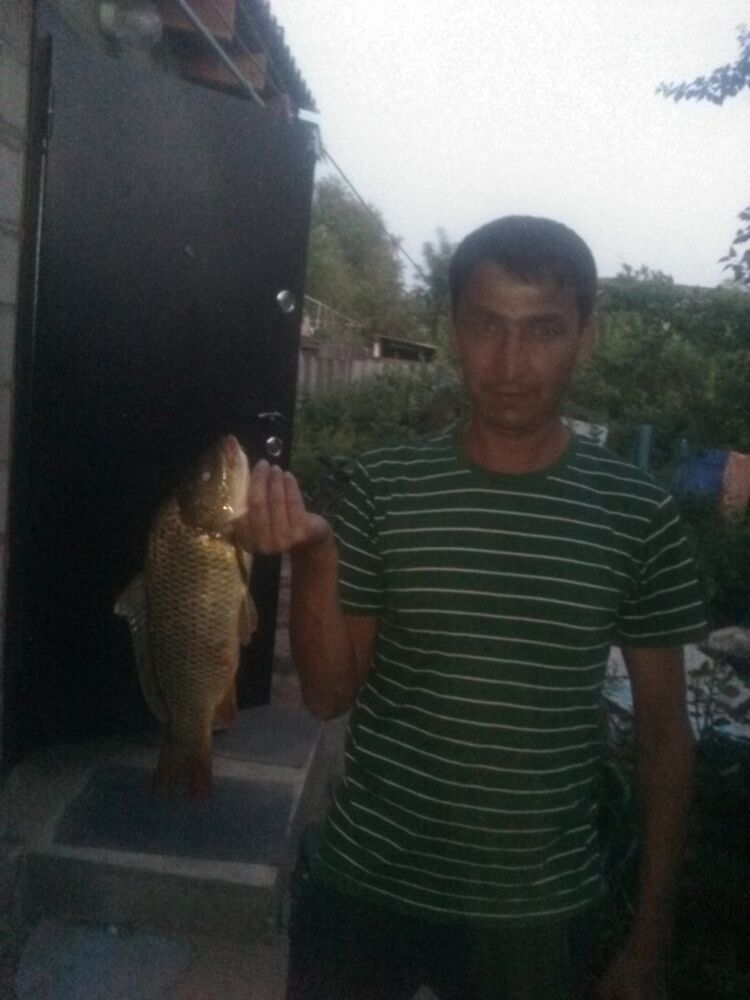  ,   Suyunbek, 46 ,   ,   , c 