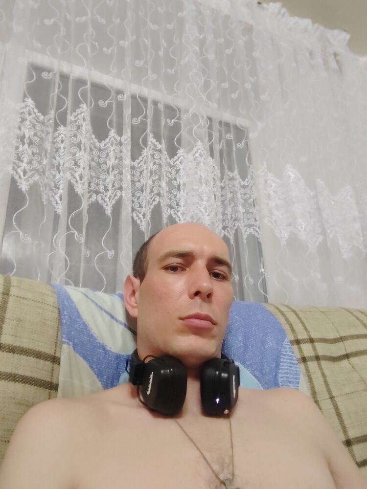  48544837  , 33 ,    