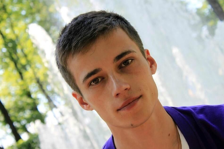  19014127  , 31 ,    --