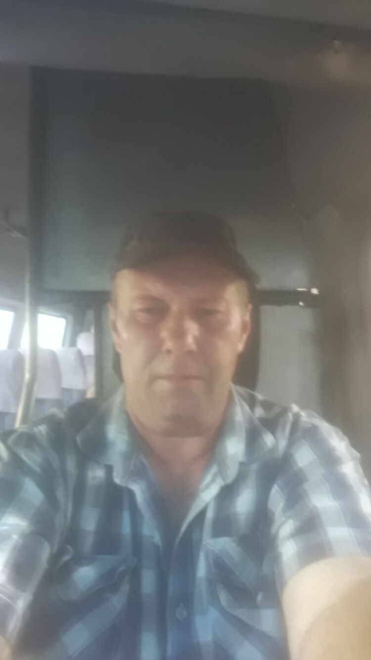 24685337  , 53 ,    