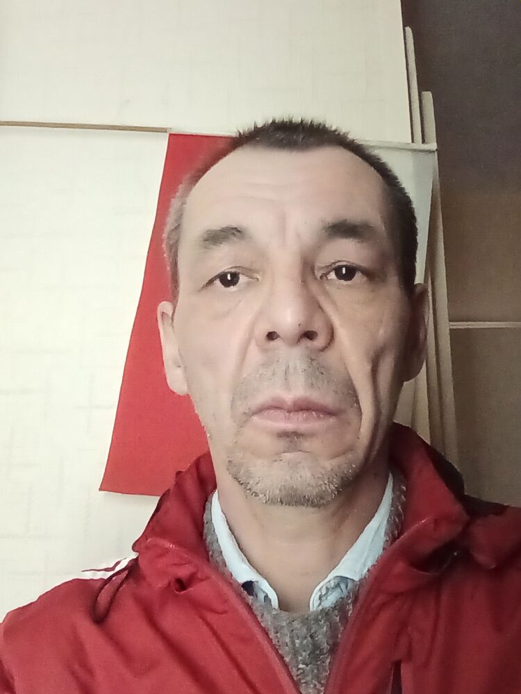 48337217  , 37 ,    