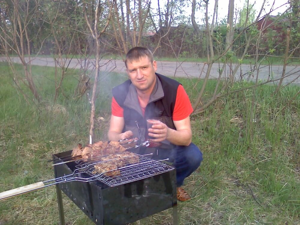  ,   Petr, 49 ,   ,   , c 