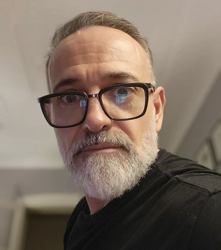 ���������� ������, ���� ������� Victor anton, 45 ���, ������������ ��� ����� � ���������, c�������� ���������