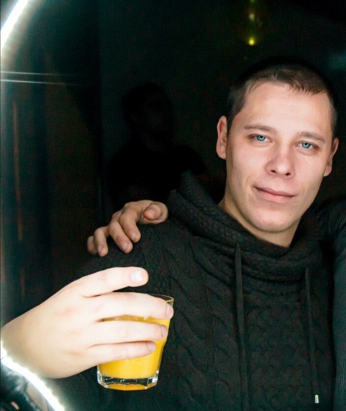 ���� 11423557 ������� ���������, 32 ����, ���� ���������� � �����������