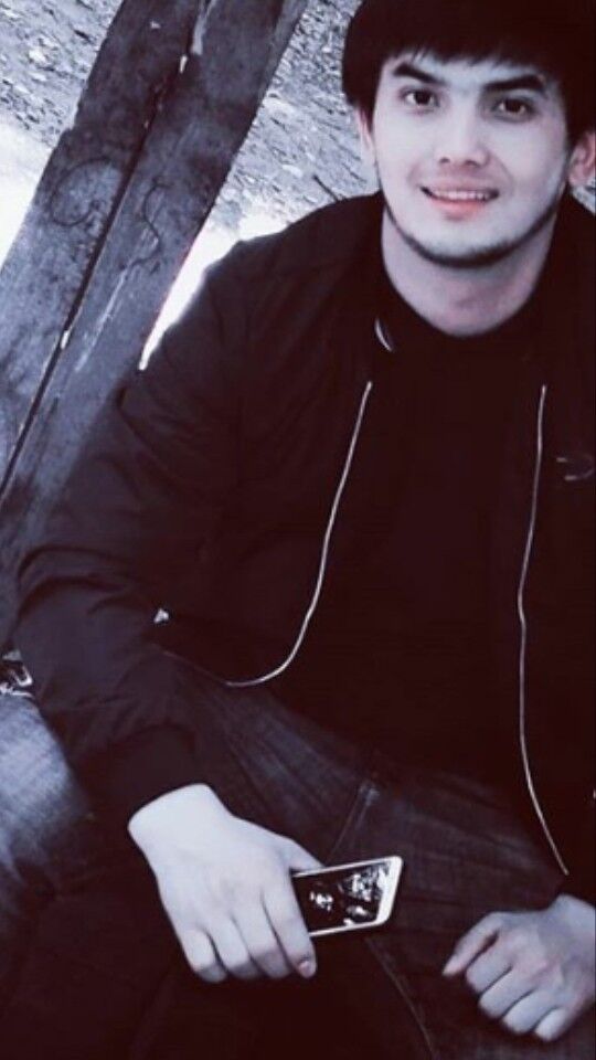  16617337  Shox, 31 ,    