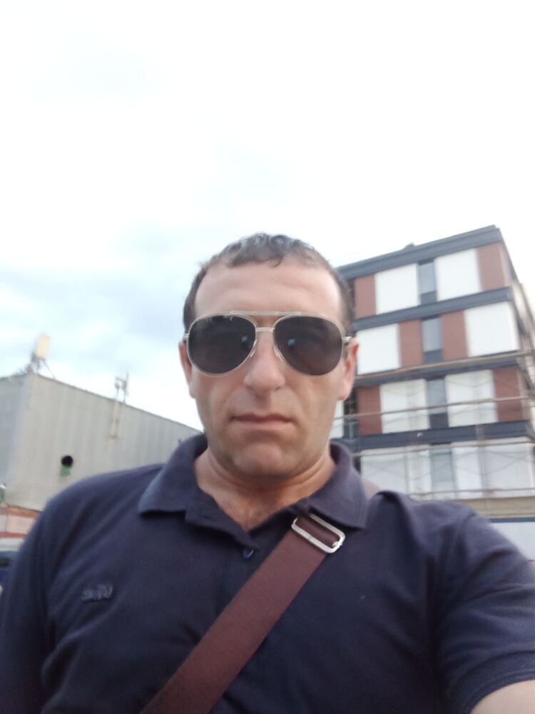  45657167  , 37 ,    