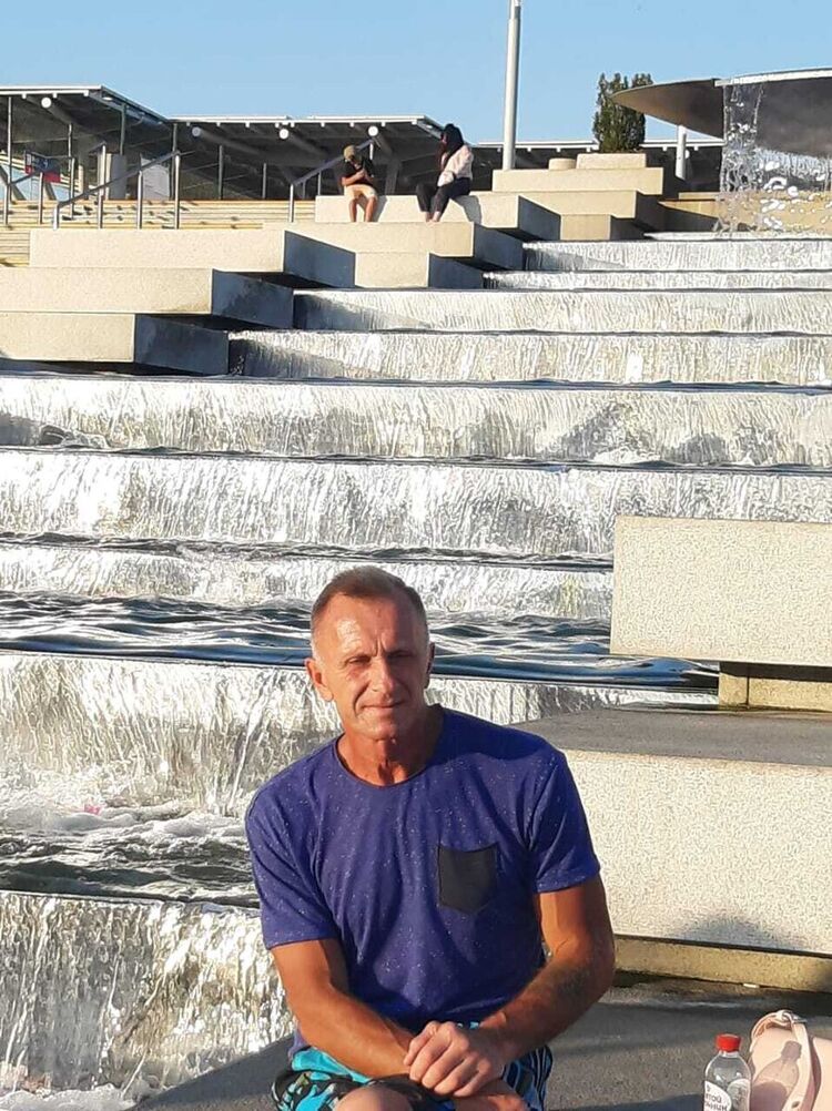  21404537  , 66 ,    