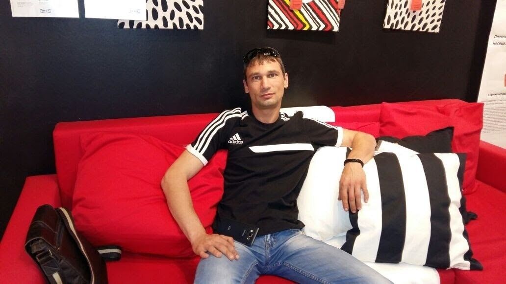  8671137  Vitllik, 46 ,    --