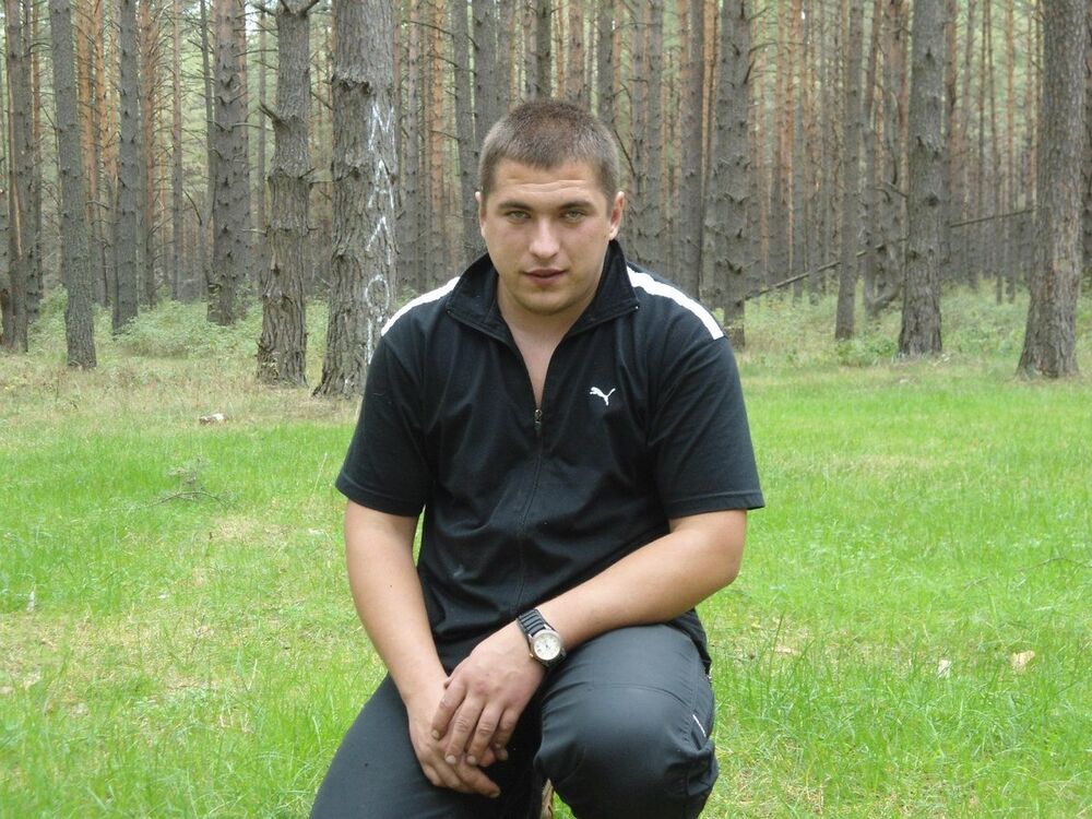  ,   Ivan, 37 ,   