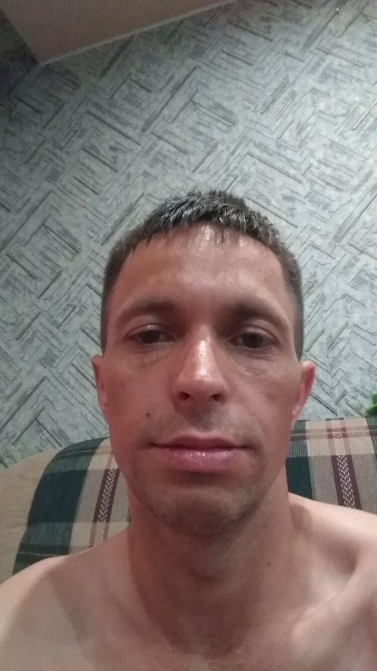  44050547  , 38 ,    --