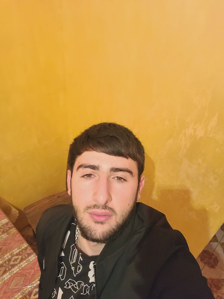  33628967  , 21 ,    -