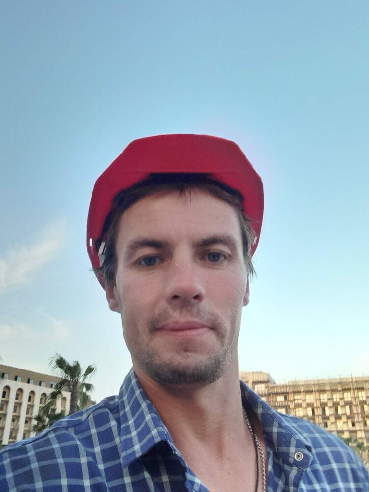  47789207  Andrey, 39 ,    
