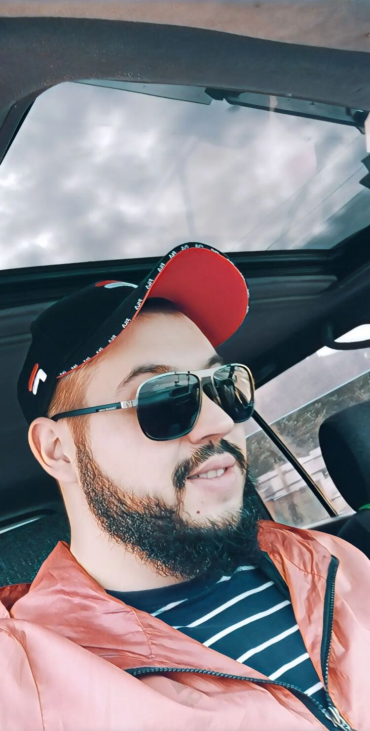  49973327  , 28 ,    