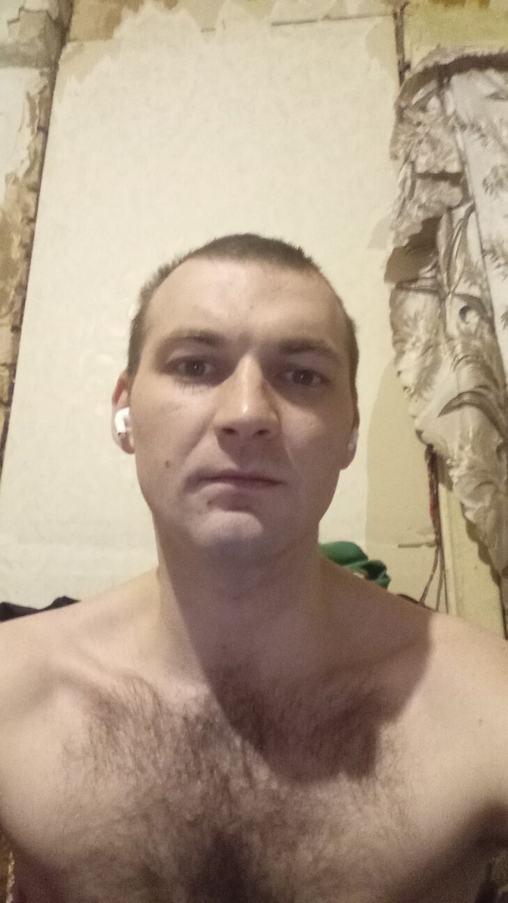  ,   Ivan, 30 ,   ,   