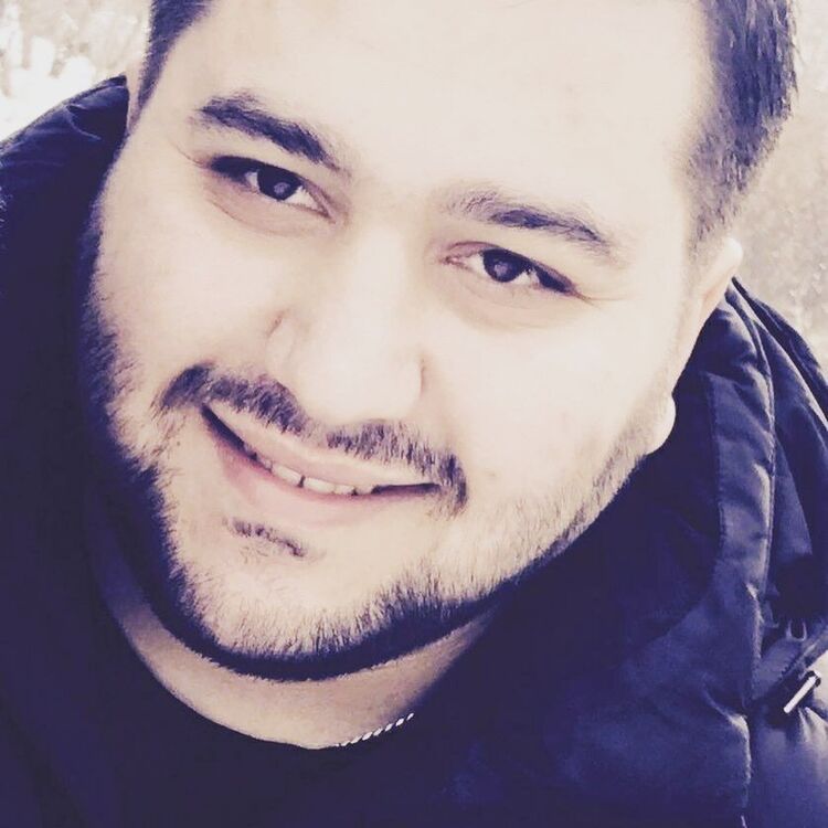  10613317  Narek, 35 ,    