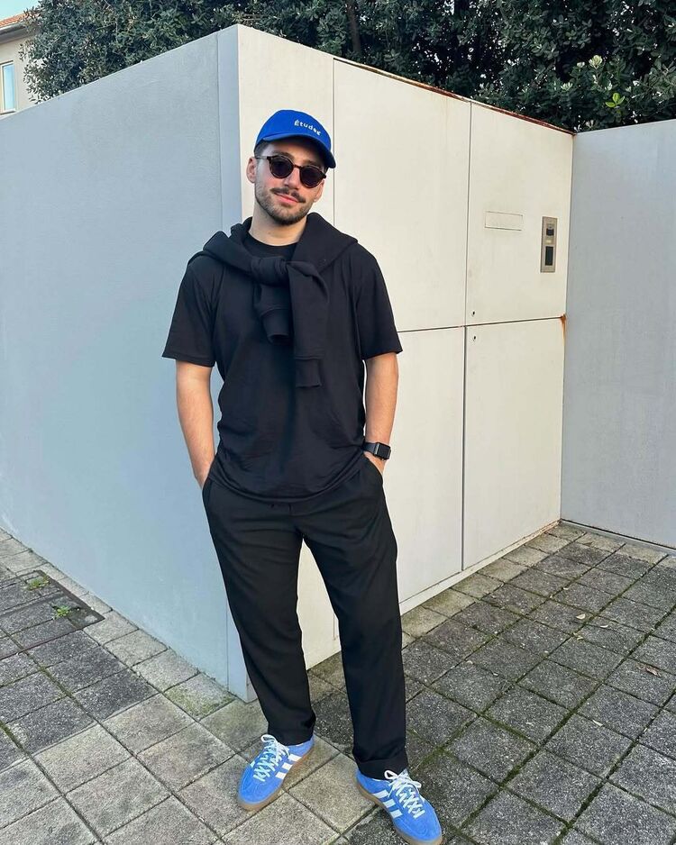  54772447  , 37 ,    --