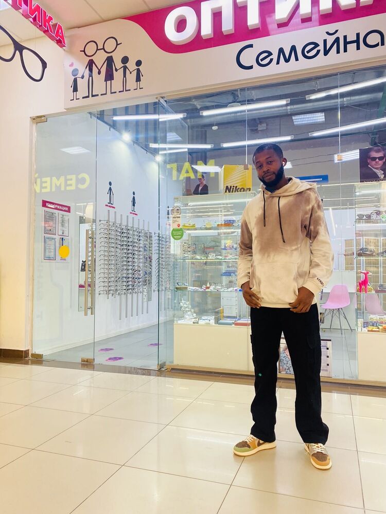  ,   Ousmane, 28 ,   ,   , c , 