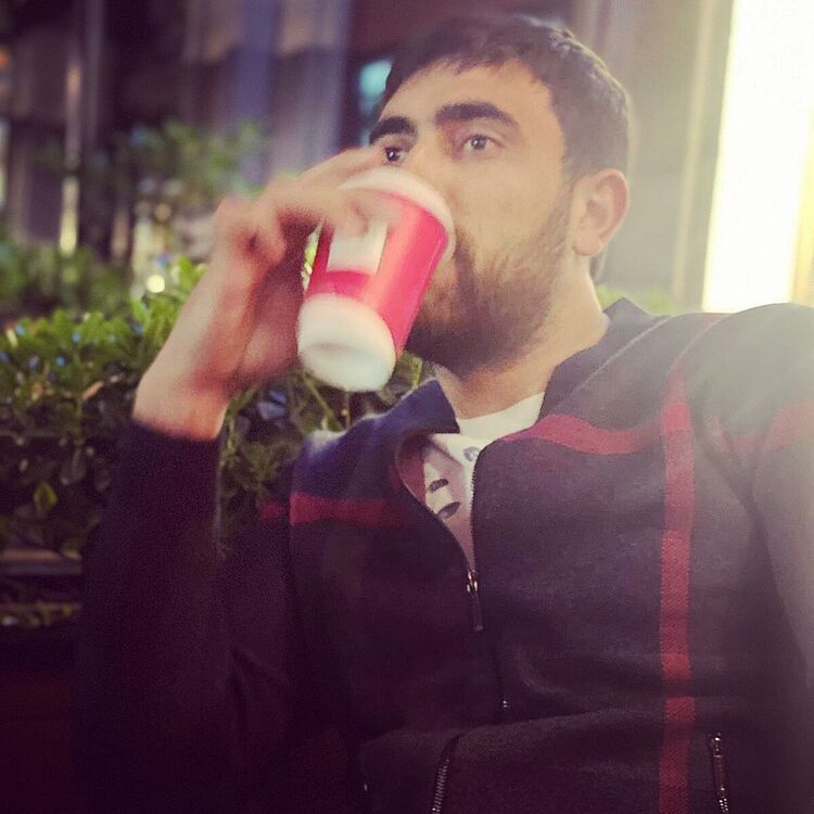  ,   Emil, 34 ,   ,   