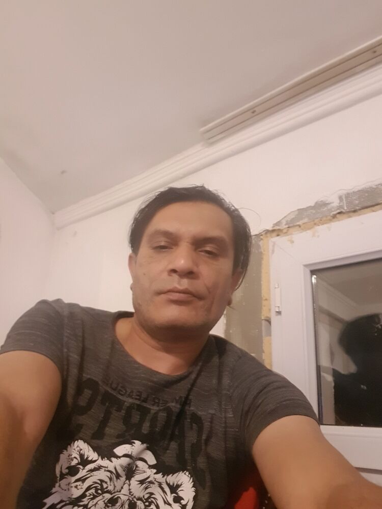  ,   Milos milic, 47 ,   ,   