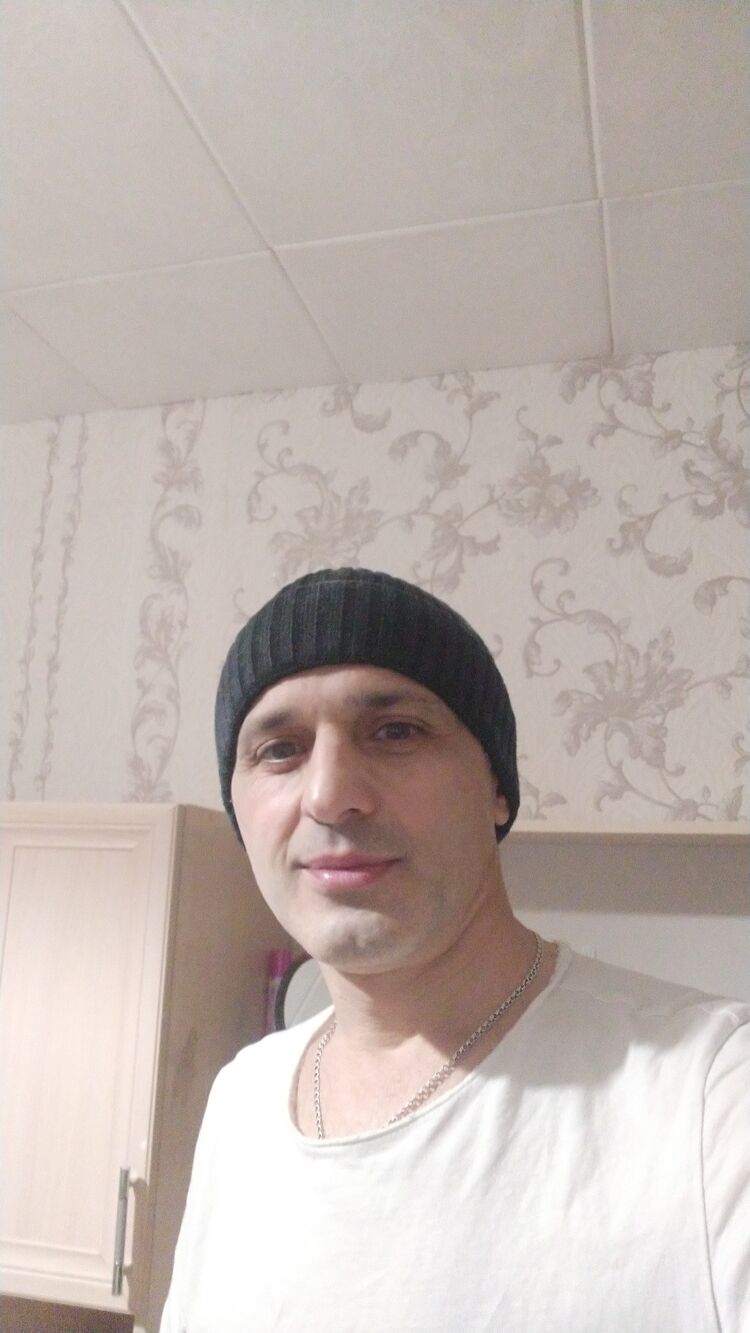  ,   Ovik, 49 ,   ,   , c , 