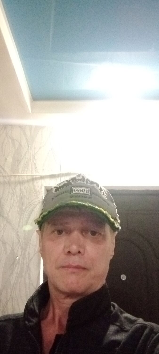  33731297  Vadim, 43 ,    