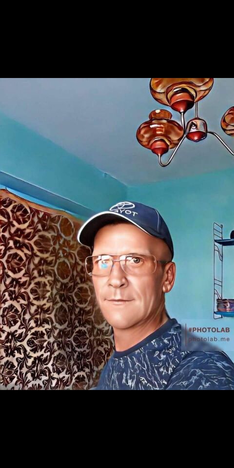  42535647  Andrey, 46 ,    -