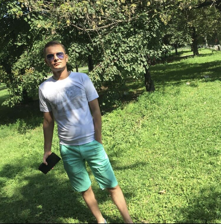  33098827  , 41 ,    -