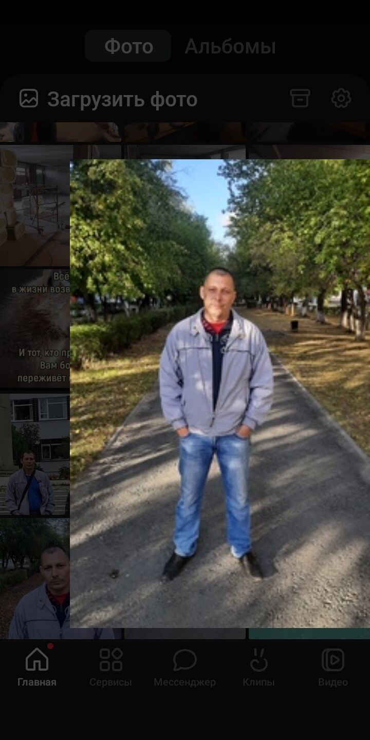  ,   Alexander, 42 ,   c 