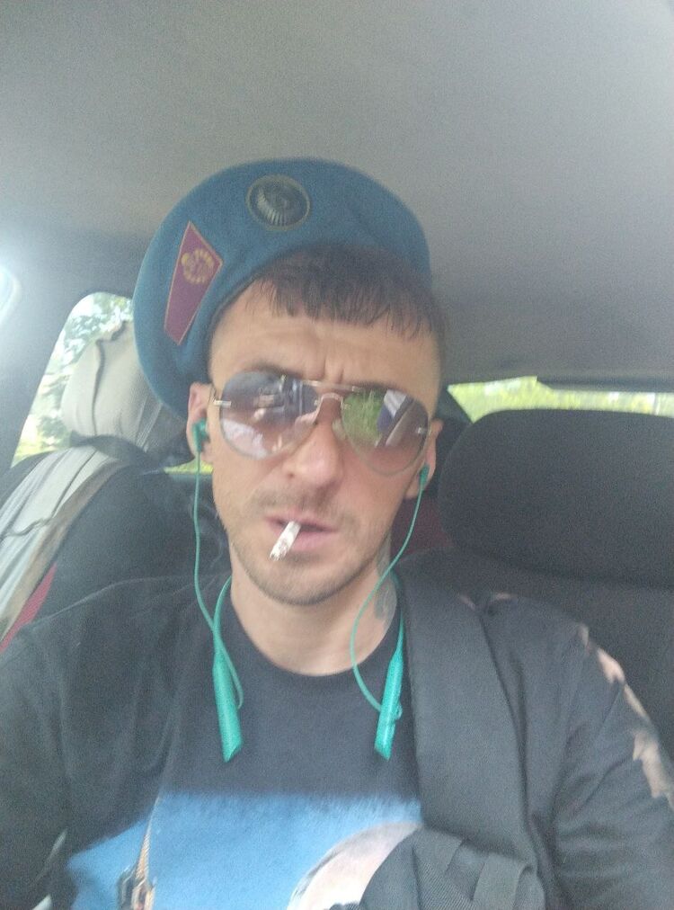  46388597  , 39 ,    