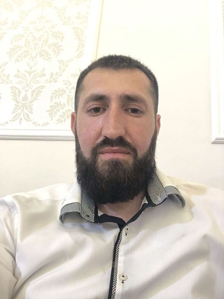  42774667  Volodya, 31 ,    --