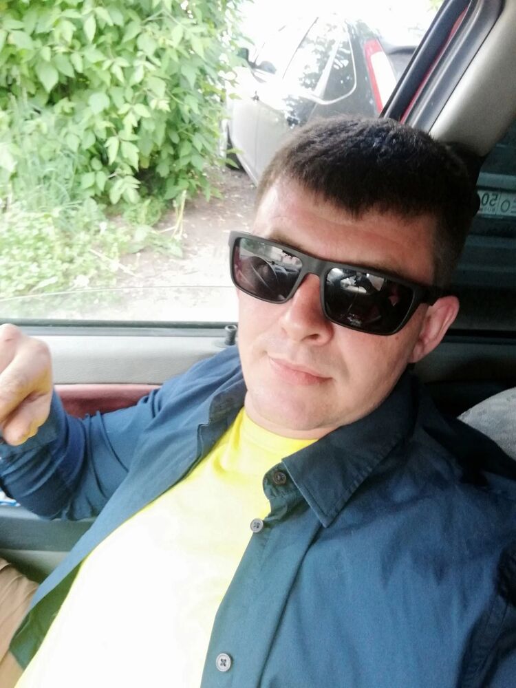  ,   Sergey, 39 ,   ,   , 